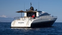 Motor yacht BLOOMS -  At Anchor